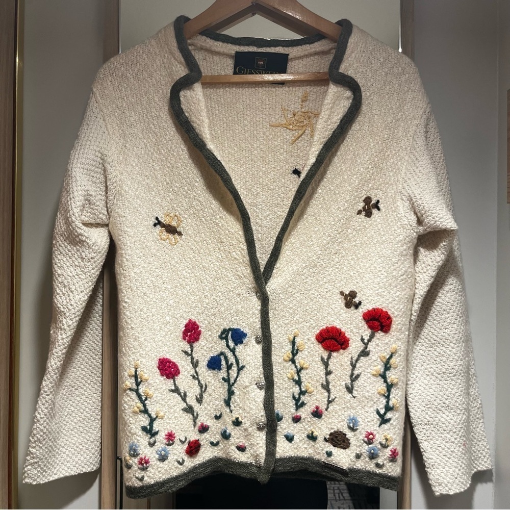 VTG GIESSWEIN Austria Wool Linen Blend Floral Embroidered Cottagecore Cardigan